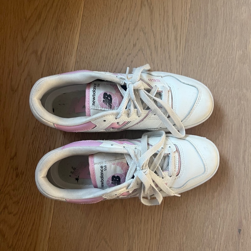 new balance 550s PINK